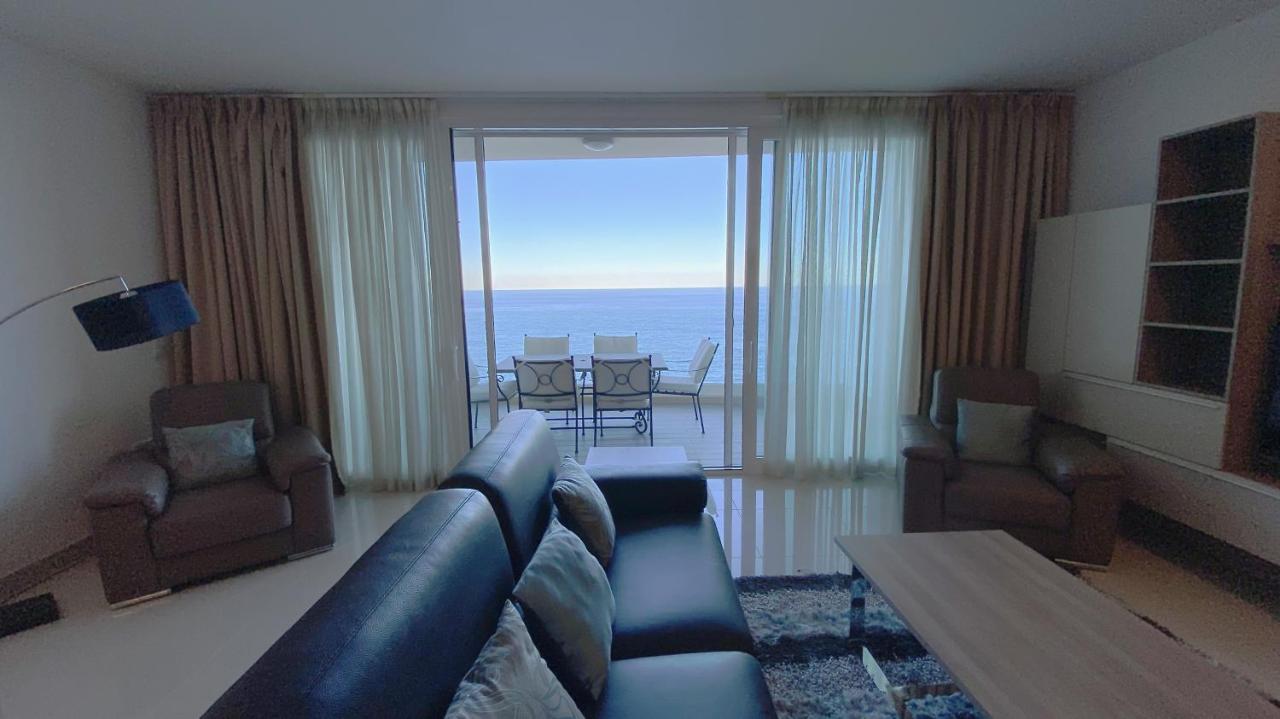Quisisana - Cast Renting Apartment